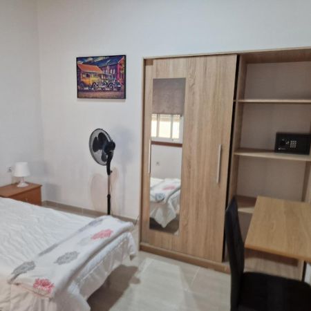 Habitacion Individual Privada, Piso De 3 Habitaciones Con Areas Compartidas Σαν Κριστόμπαλ ντε Λα Λαγούνα Εξωτερικό φωτογραφία