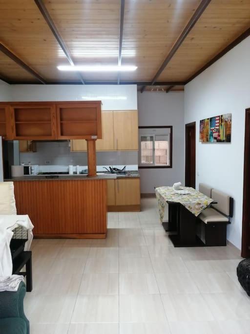 Habitacion Individual Privada, Piso De 3 Habitaciones Con Areas Compartidas Σαν Κριστόμπαλ ντε Λα Λαγούνα Εξωτερικό φωτογραφία